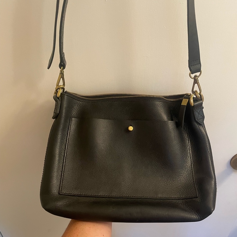 Transport Shoulder Crossbody Bag